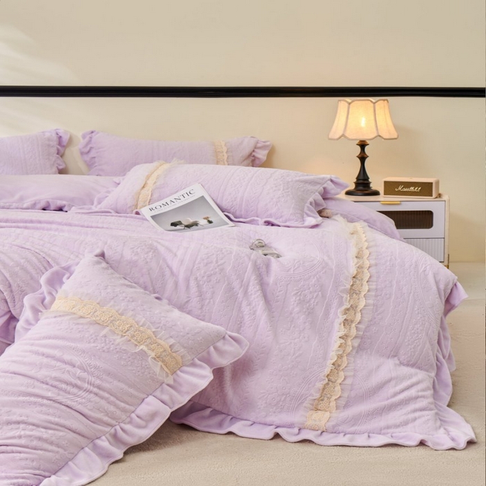 91家纺网 家纺一手货源 找家纺 （总）七里香 2025新款雕花绒牛奶绒工艺款四件套-偏爱系列