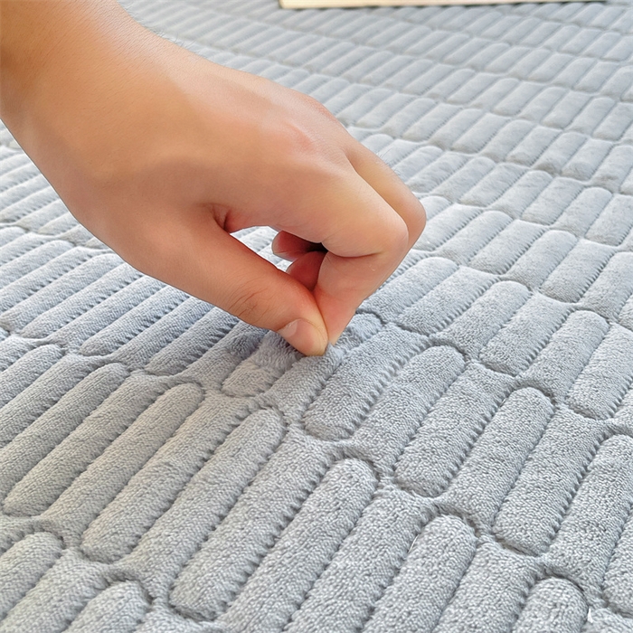 91家纺网 家纺一手货源 找家纺 喜居 2025新款宝宝牛奶绒刺绣床垫腊肠狗系列 腊肠狗-蓝