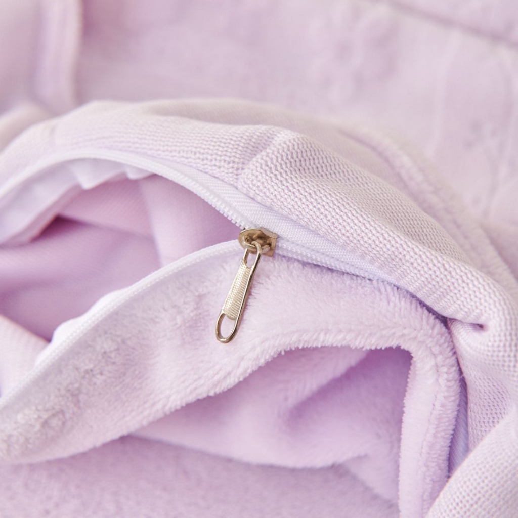 91家纺网 家纺一手货源 找家纺 七里香 2025新款雕花绒牛奶绒工艺款四件套-偏爱系列 偏爱-紫色