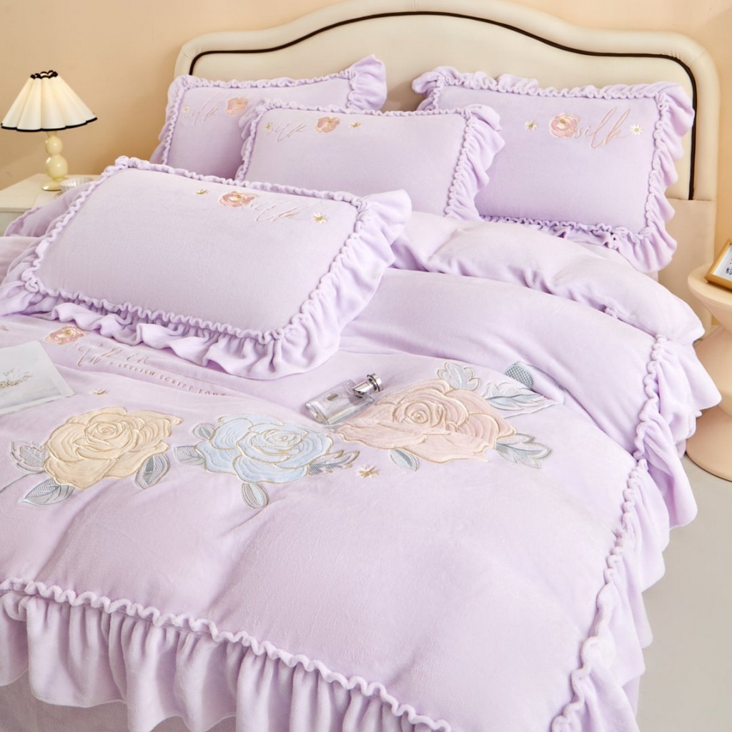 91家纺网 家纺一手货源 找家纺 （总）七里香 2025新款牛奶绒刺绣四件套-枝意系列