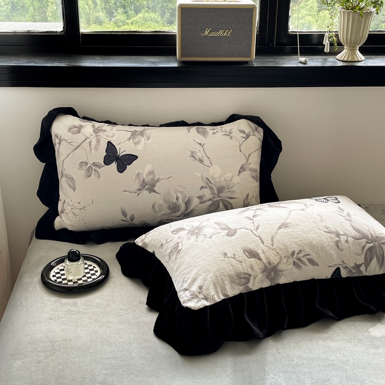 91家纺网 家纺一手货源 找家纺 慕澄家纺 2025新款赫本风牛奶绒花边款四件套 花边款-蝴蝶飞飞