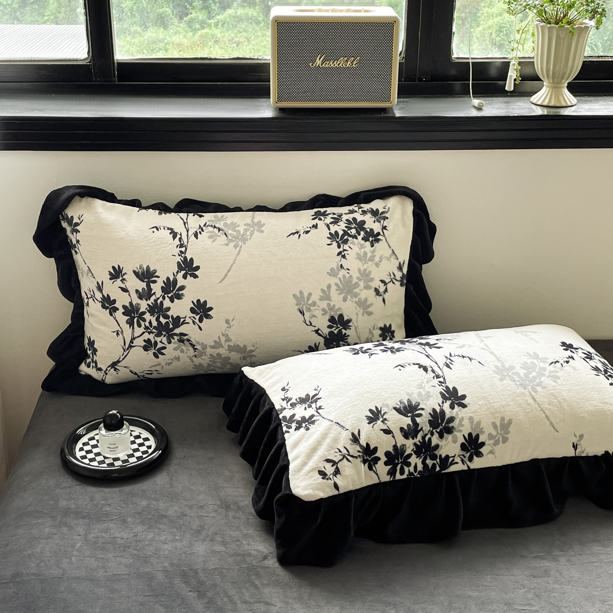 91家纺网 家纺一手货源 找家纺 慕澄家纺 2025新款赫本风牛奶绒花边款四件套 花边款-花枝