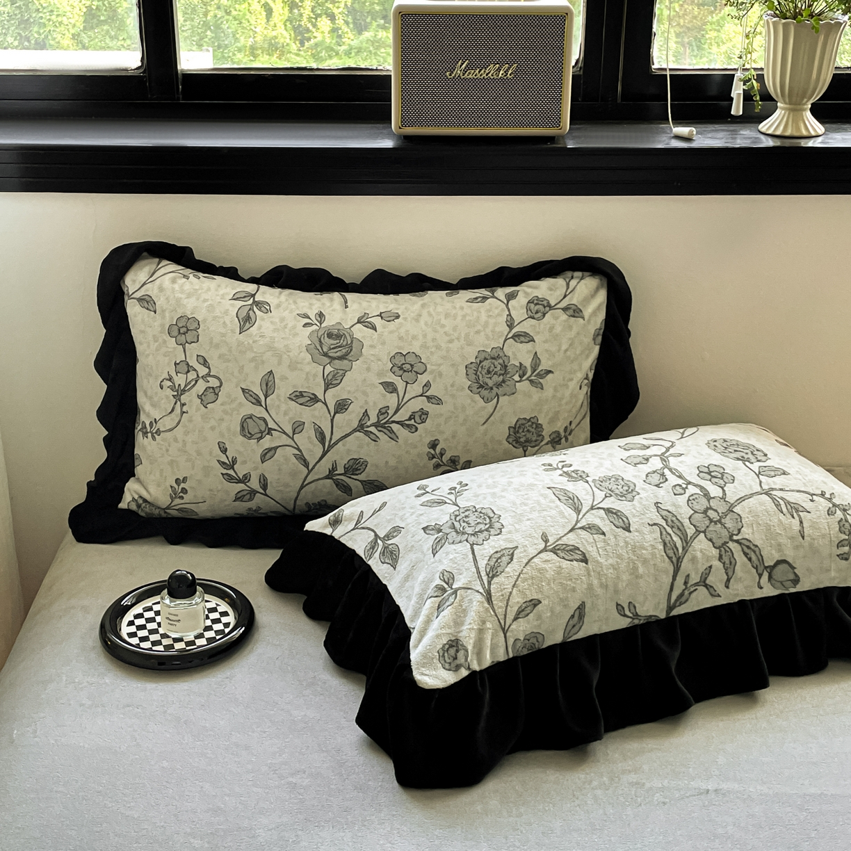 91家纺网 家纺一手货源 找家纺 慕澄家纺 2025新款赫本风牛奶绒花边款四件套 花边款-法式风情