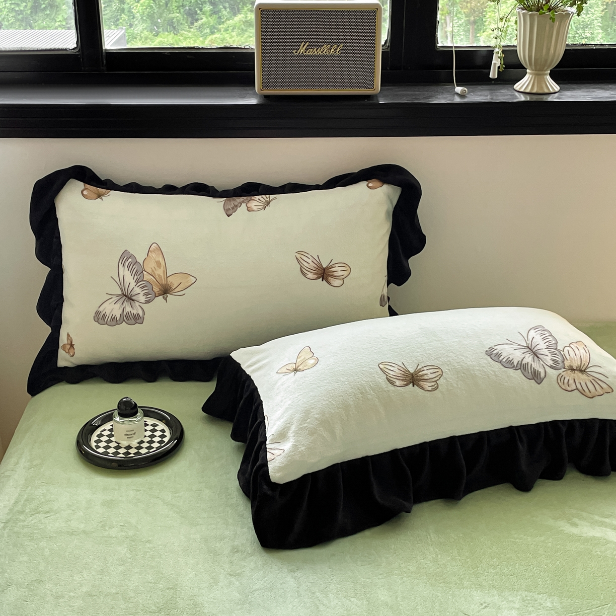 91家纺网 家纺一手货源 找家纺 慕澄家纺 2025新款赫本风牛奶绒花边款四件套 花边款-蝶舞