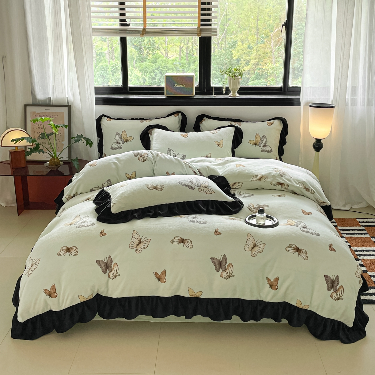 91家纺网 家纺一手货源 找家纺 慕澄家纺 2025新款赫本风牛奶绒花边款四件套 花边款-蝶舞