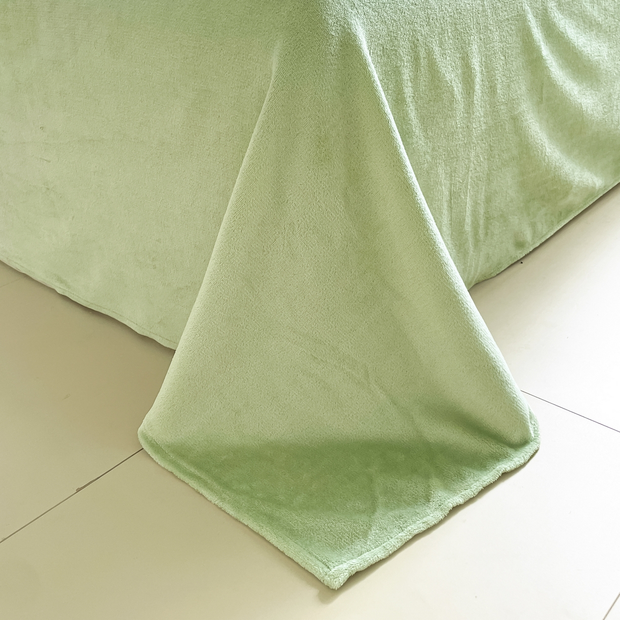 91家纺网 家纺一手货源 找家纺 慕澄家纺 2025新款赫本风牛奶绒花边款四件套 花边款-蝶舞