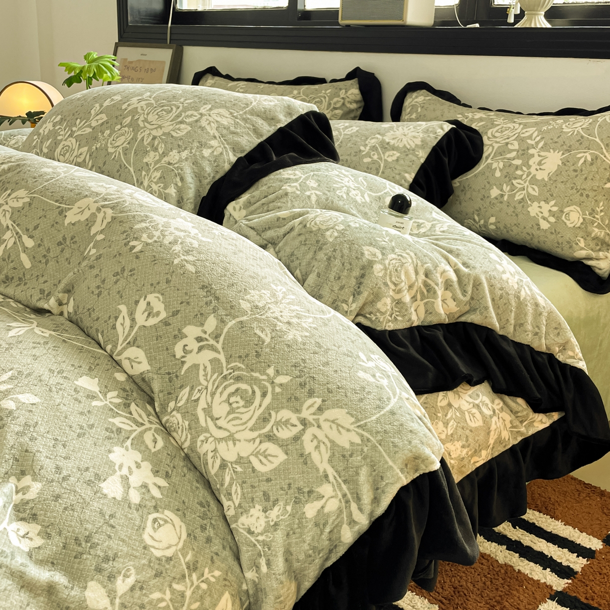 慕澄家纺 2025新款赫本风牛奶绒花边款四件套 花边款-绿色心情