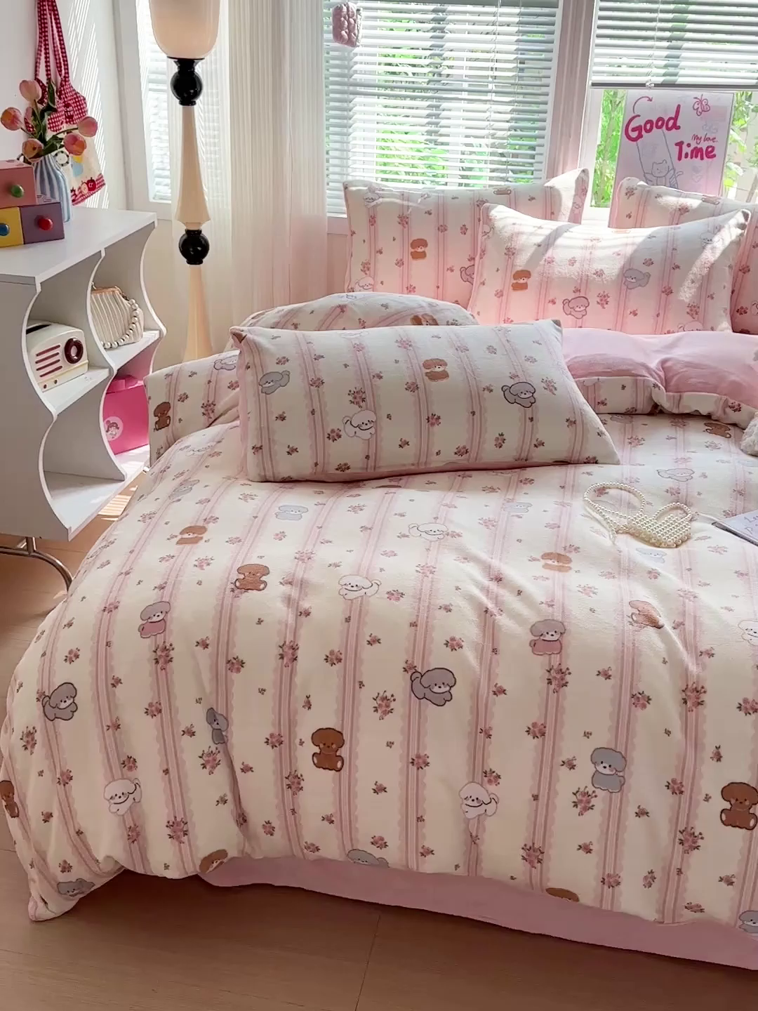 91家纺网 家纺一手货源 找家纺 （总）西引力 2025新款亲肤舒适加厚牛奶绒印花四件套