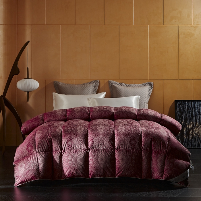 91家纺网 家纺一手货源 找家纺 （总）暖羽屋羽绒馆  2025新款国标95白鸭绒被芯 婚庆羽绒被子 双人加厚喜被 2米结婚被子