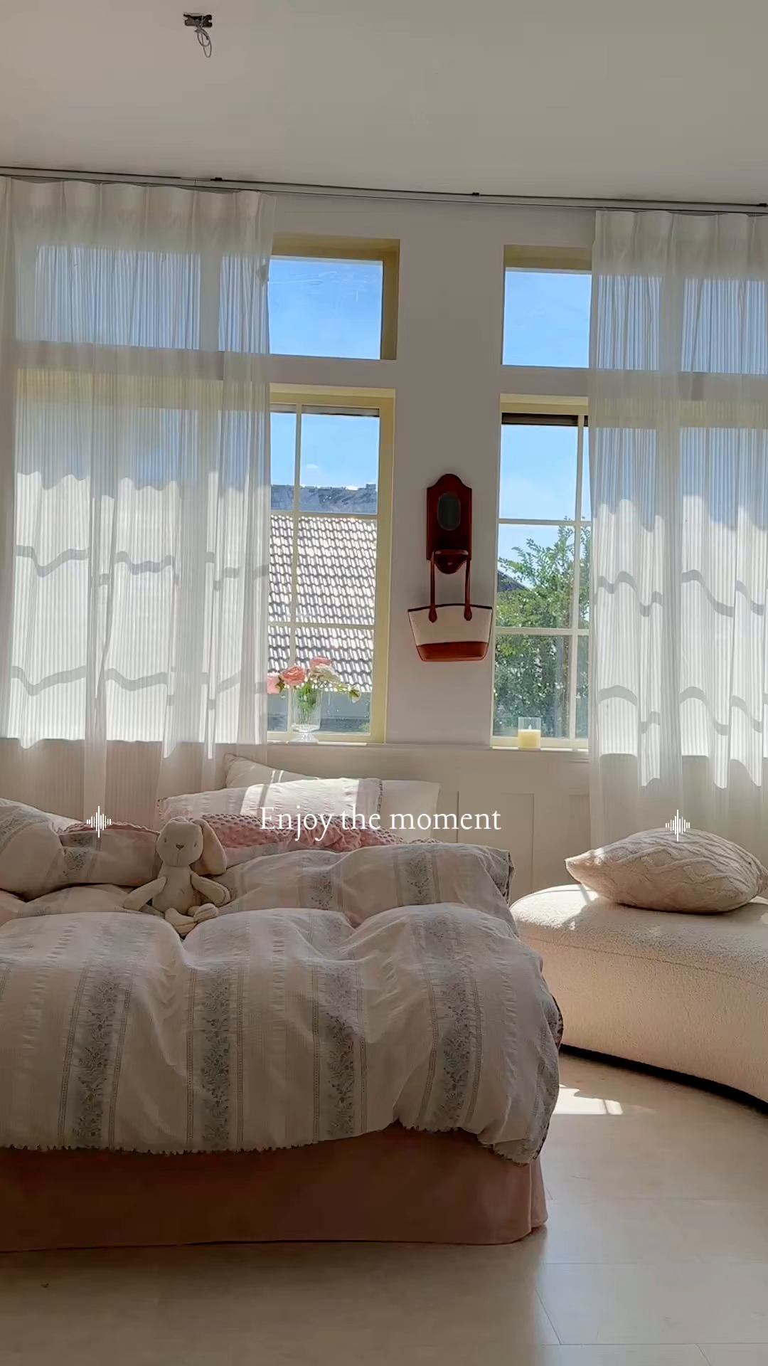 91家纺网 家纺一手货源 找家纺 洋铭区（原狠狠爱） 2025秋冬新款水洗棉色织提花+豆豆绒四件套 藤蔓-小粉花