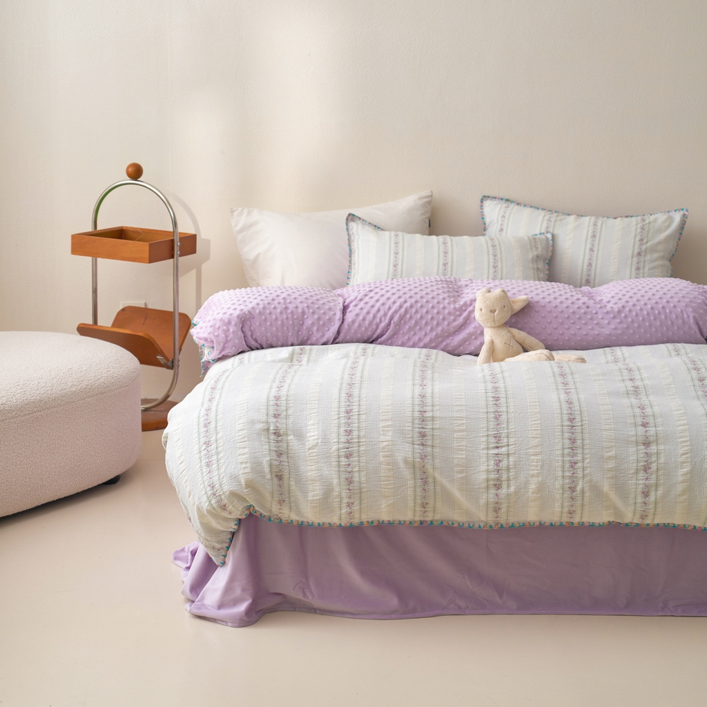 91家纺网 家纺一手货源 找家纺 洋铭区（原狠狠爱） 2025秋冬新款水洗棉色织提花+豆豆绒四件套 紫陌花