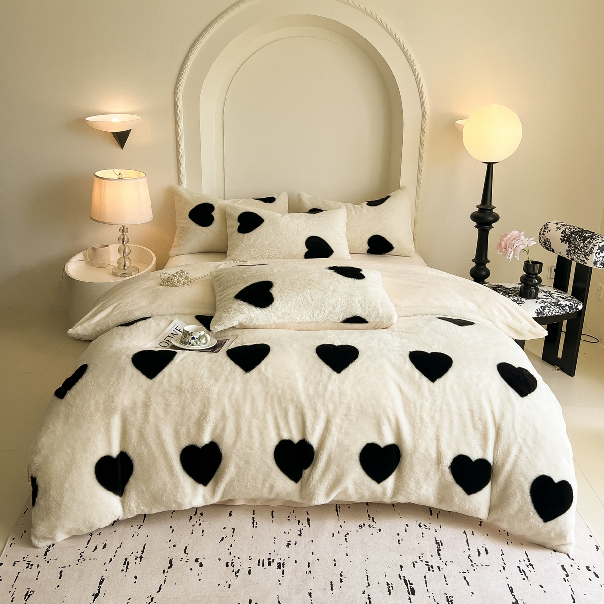 91家纺网 家纺一手货源 找家纺 同田家纺 2025新款法式风兔绒牛奶绒四件套 爱心