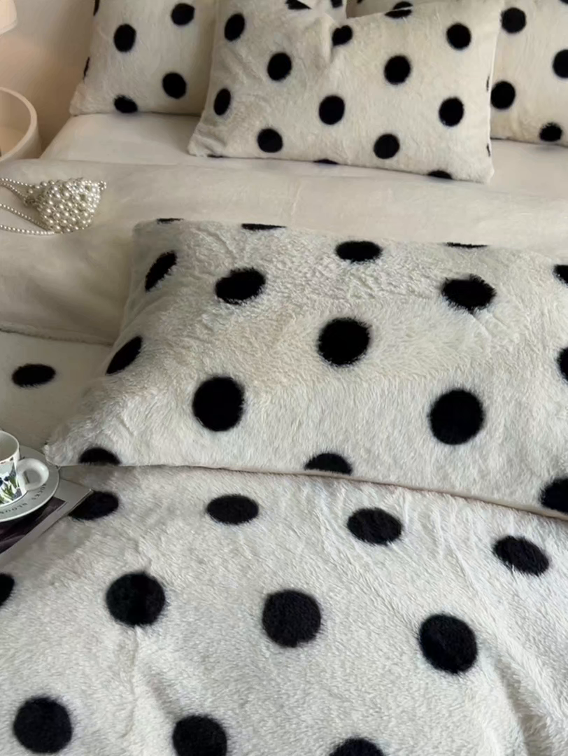 91家纺网 家纺一手货源 找家纺 （总）同田家纺 2025新款法式风兔绒牛奶绒四件套