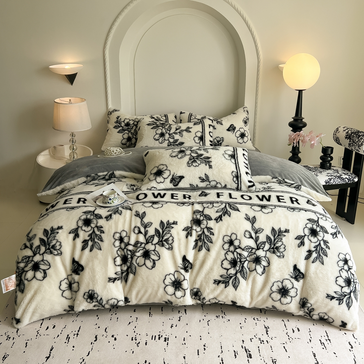 91家纺网 家纺一手货源 找家纺 同田家纺 2025新款法式风兔绒牛奶绒四件套 蝶恋花