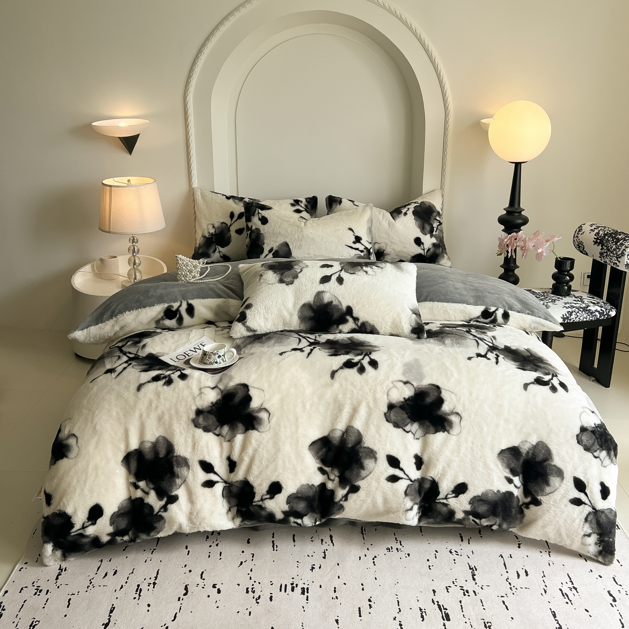 91家纺网 家纺一手货源 找家纺 同田家纺 2025新款法式风兔绒牛奶绒四件套 水墨