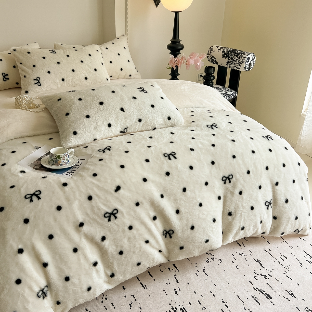 91家纺网 家纺一手货源 找家纺 同田家纺 2025新款法式风兔绒牛奶绒四件套 小蝴蝶结