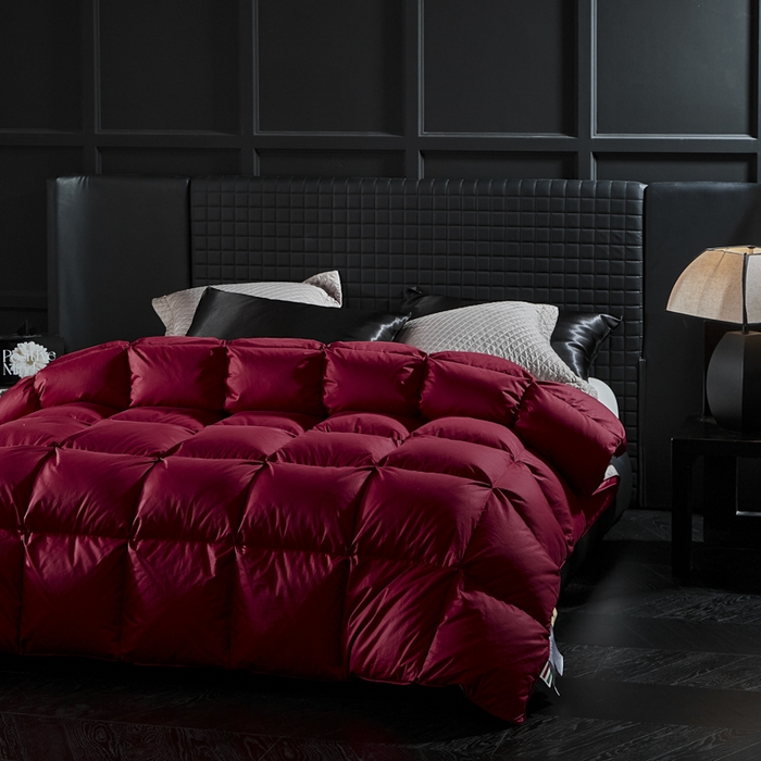 91家纺网 家纺一手货源 找家纺 暖羽屋羽绒馆  2025新款国标95白鸭绒被芯 婚庆羽绒被子 双人加厚喜被 2米结婚被子 怦然心动 红