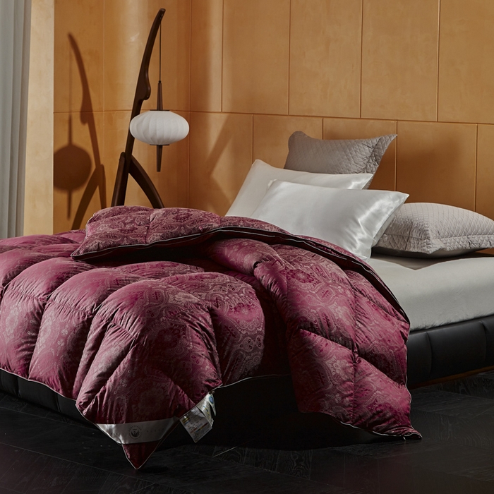 91家纺网 家纺一手货源 找家纺 暖羽屋羽绒馆  2025新款国标95白鸭绒被芯 婚庆羽绒被子 双人加厚喜被 2米结婚被子 倾恋