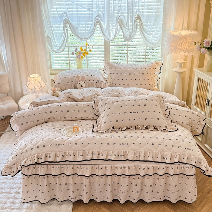 91家纺网 家纺一手货源 找家纺 优家居 2025新品水洗棉夹棉床裙单件三件套韩版水洗皱皱纱夹棉床盖床罩直播爆款 爱心蝴蝶结