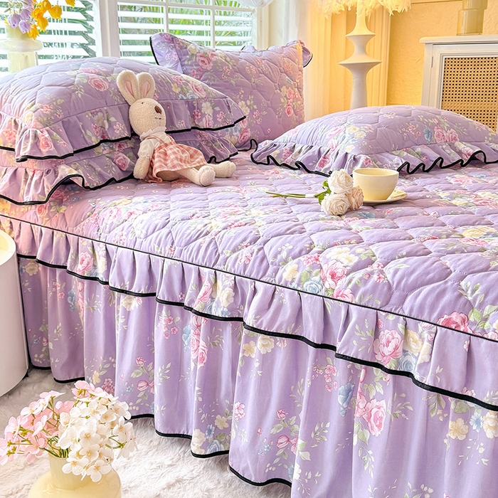 91家纺网 家纺一手货源 找家纺 优家居 2025新品水洗棉夹棉床裙单件三件套韩版水洗皱皱纱夹棉床盖床罩直播爆款 秘园絮语