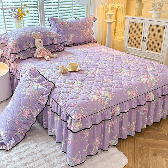 91家纺网 家纺一手货源 找家纺 优家居 2025新品水洗棉夹棉床裙单件三件套韩版水洗皱皱纱夹棉床盖床罩直播爆款 秘园絮语