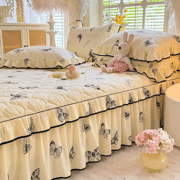 91家纺网 家纺一手货源 找家纺 优家居 2025新品水洗棉夹棉床裙单件三件套韩版水洗皱皱纱夹棉床盖床罩直播爆款 蝶舞芳华