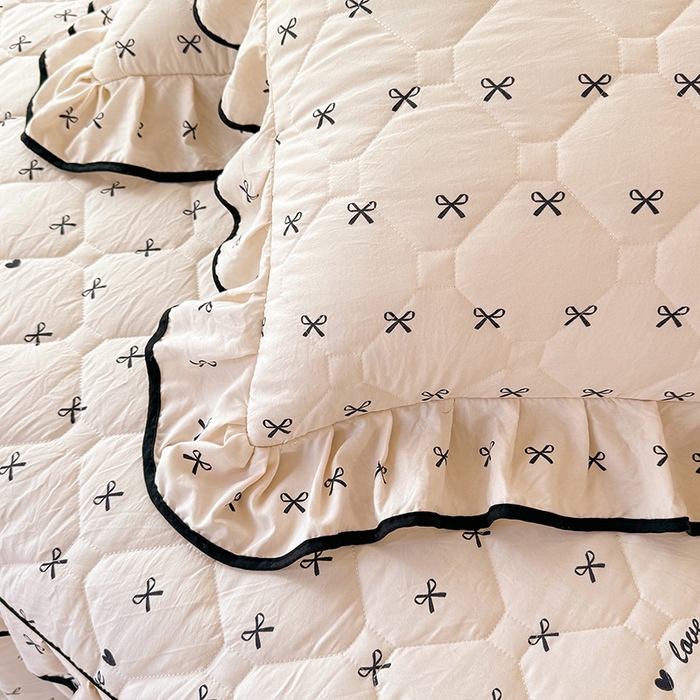 91家纺网 家纺一手货源 找家纺 优家居 2025新品水洗棉夹棉床裙单件三件套韩版水洗皱皱纱夹棉床盖床罩直播爆款 爱心蝴蝶结