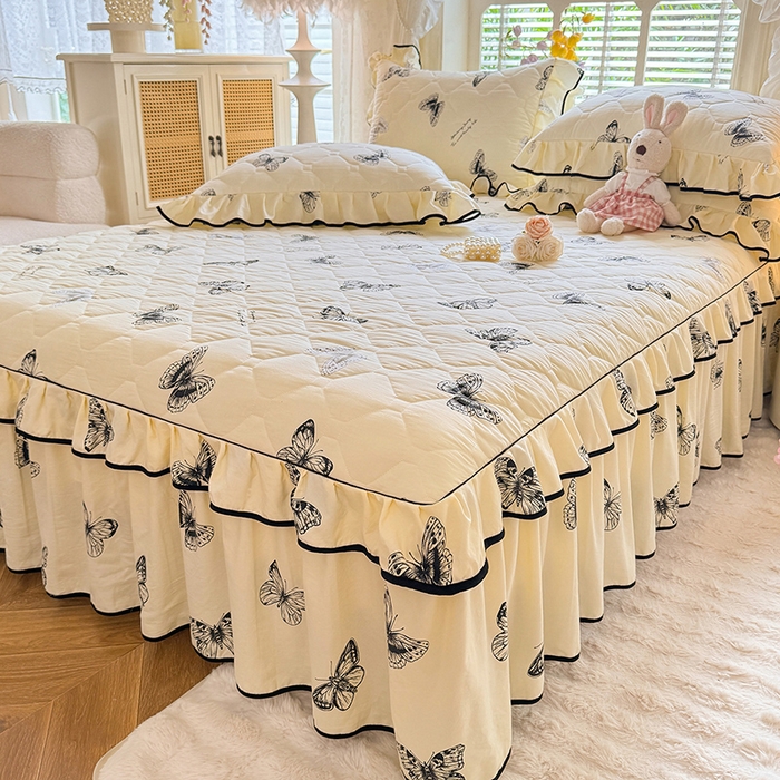 91家纺网 家纺一手货源 找家纺 优家居 2025新品水洗棉夹棉床裙单件三件套韩版水洗皱皱纱夹棉床盖床罩直播爆款 蝶舞芳华