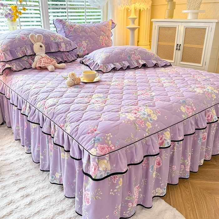 91家纺网 家纺一手货源 找家纺 优家居 2025新品水洗棉夹棉床裙单件三件套韩版水洗皱皱纱夹棉床盖床罩直播爆款 秘园絮语