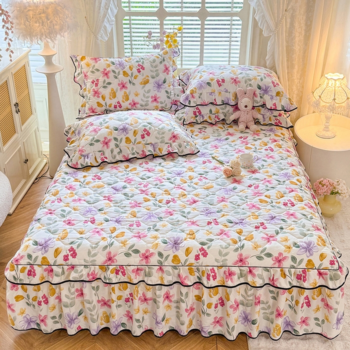 91家纺网 家纺一手货源 找家纺 优家居 2025新品水洗棉夹棉床裙单件三件套韩版水洗皱皱纱夹棉床盖床罩直播爆款 繁花似锦