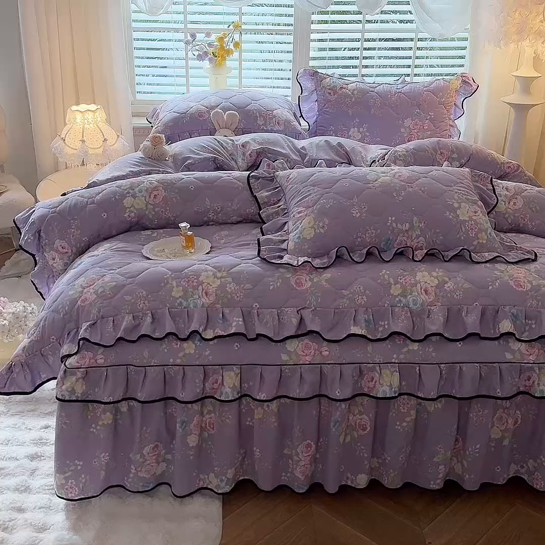 91家纺网 家纺一手货源 找家纺 优家居 2025新品水洗棉全夹棉床裙四件套韩版糯糯棉水洗皱皱纱床罩花边被套枕套直播爆款 秘园絮语