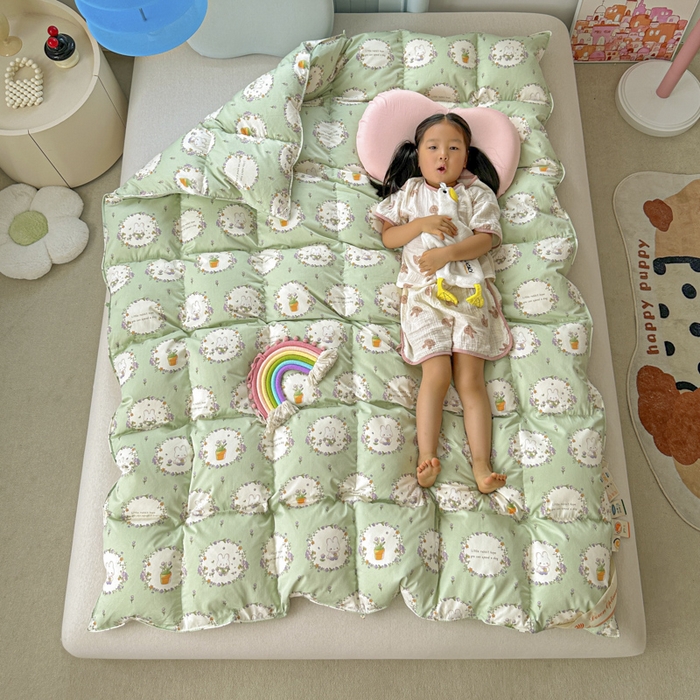 91家纺网 家纺一手货源 找家纺 暖羽屋羽绒馆  2025新款儿童95白鹅绒被1.5米学生纯棉羽绒被子 鹅绒被芯婴幼儿加厚春秋被羽绒冬被 青青小兔