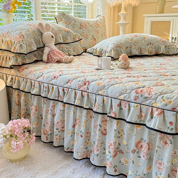 91家纺网 家纺一手货源 找家纺 优家居 2025新品水洗棉全夹棉床裙四件套韩版糯糯棉水洗皱皱纱床罩花边被套枕套直播爆款 花花田园