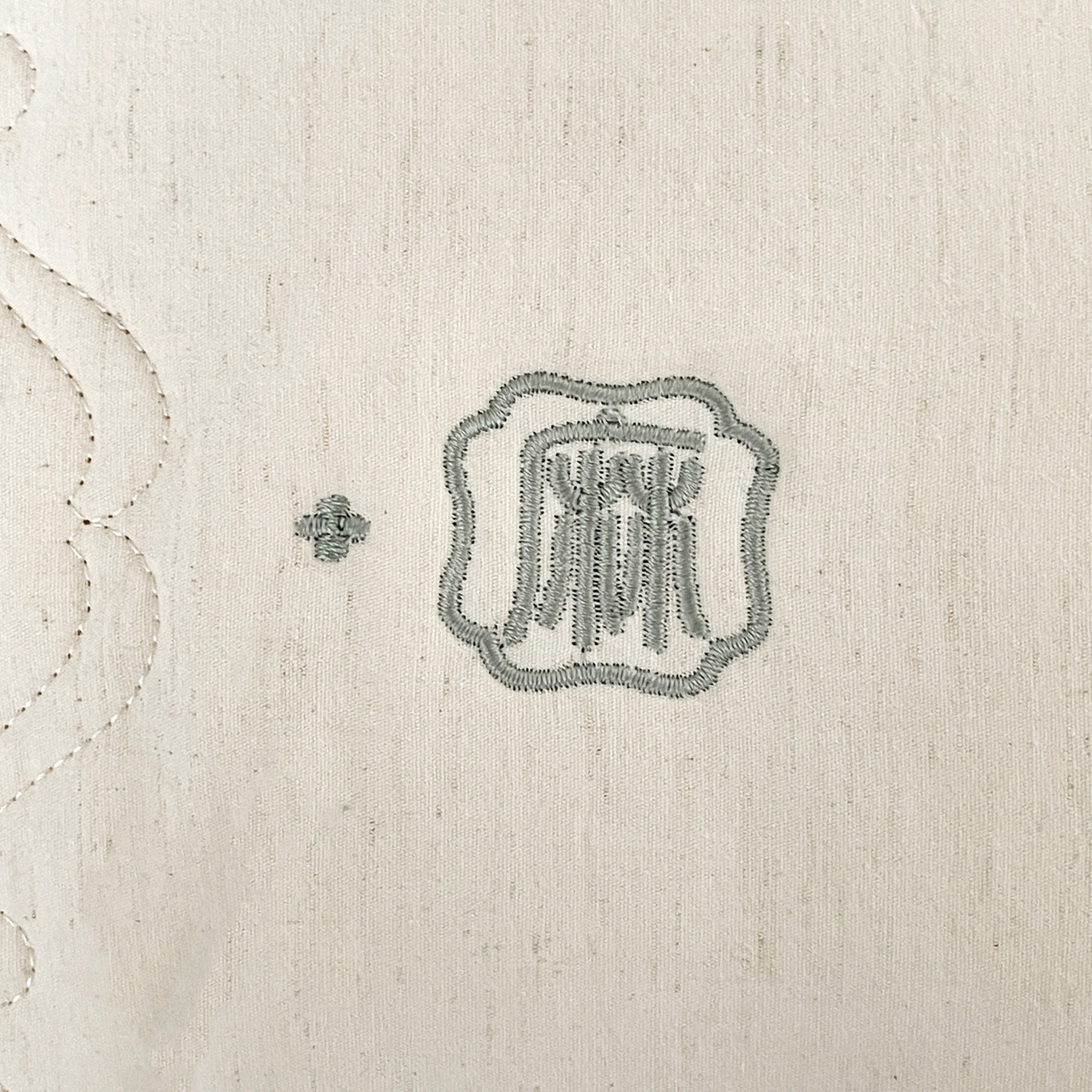 91家纺网 家纺一手货源 找家纺 亦帆枕芯 2025秋冬新款深养棉麻护颈枕养生枕头枕芯 单只装-深养棉麻护颈枕