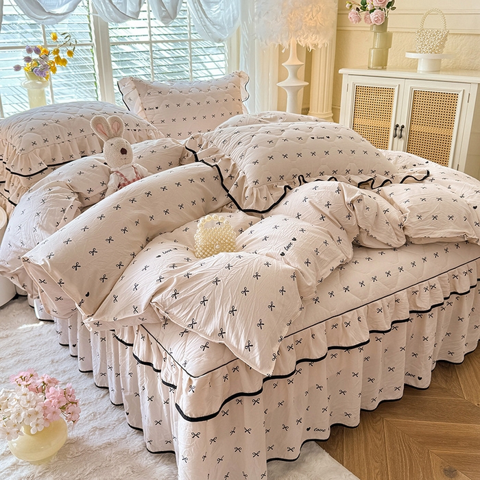 91家纺网 家纺一手货源 找家纺 优家居 2025新品水洗棉全夹棉床裙四件套韩版糯糯棉水洗皱皱纱床罩花边被套枕套直播爆款 爱心蝴蝶结