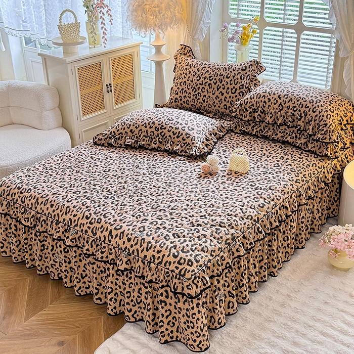 91家纺网 家纺一手货源 找家纺 优家居 2025新品水洗棉全夹棉床裙四件套韩版糯糯棉水洗皱皱纱床罩花边被套枕套直播爆款 豹纹-咖