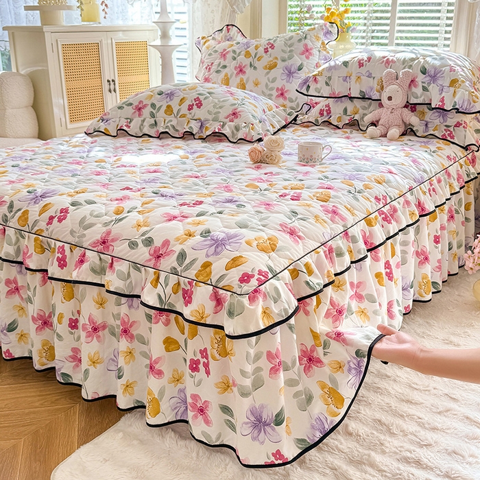 91家纺网 家纺一手货源 找家纺 优家居 2025新品水洗棉全夹棉床裙四件套韩版糯糯棉水洗皱皱纱床罩花边被套枕套直播爆款 繁花似锦