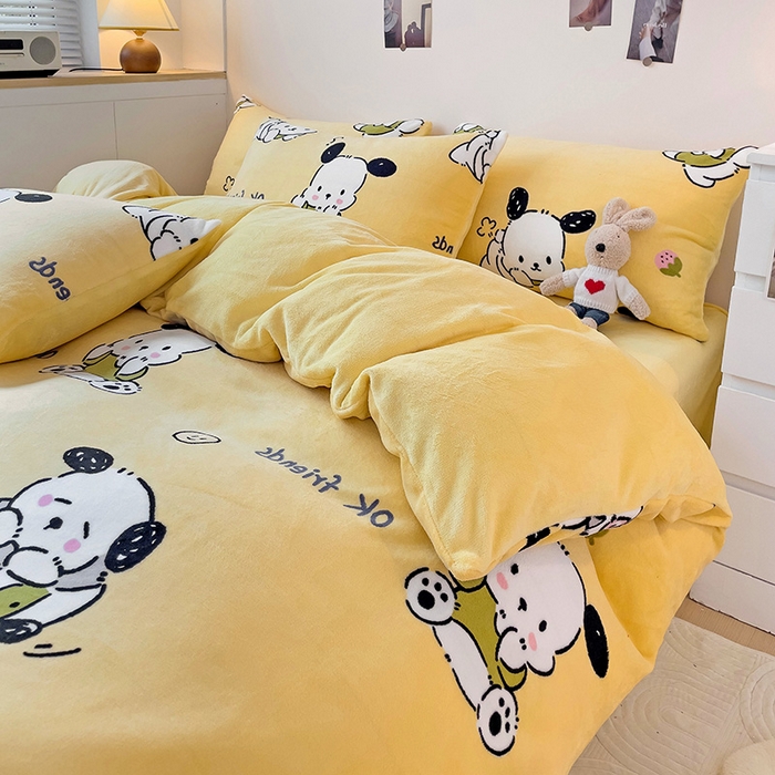 91家纺网 家纺一手货源 找家纺 西引力 2025新款亲肤舒适加厚牛奶绒印花四件套 调皮狗黄