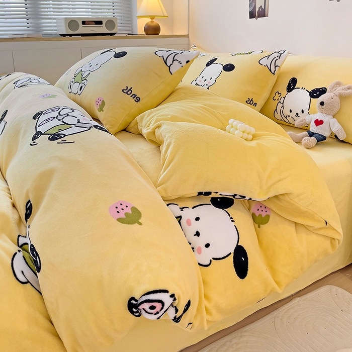 91家纺网 家纺一手货源 找家纺 西引力 2025新款亲肤舒适加厚牛奶绒印花四件套 调皮狗黄