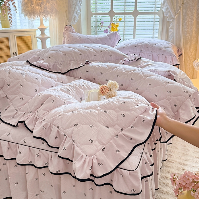 91家纺网 家纺一手货源 找家纺 优家居 2025新品水洗棉全夹棉床裙四件套韩版糯糯棉水洗皱皱纱床罩花边被套枕套直播爆款 粉雾结语