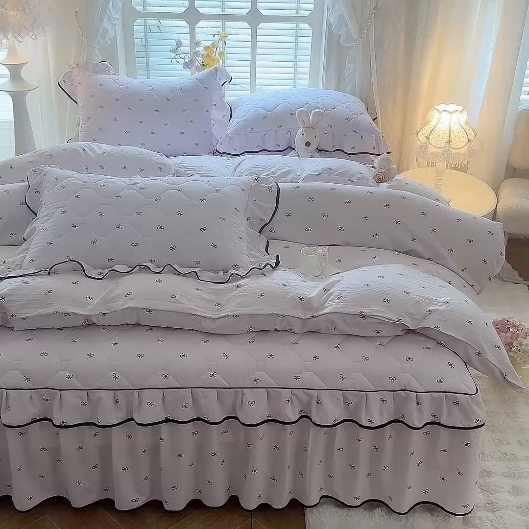 91家纺网 家纺一手货源 找家纺 优家居 2025新品水洗棉全夹棉床裙四件套韩版糯糯棉水洗皱皱纱床罩花边被套枕套直播爆款 粉雾结语
