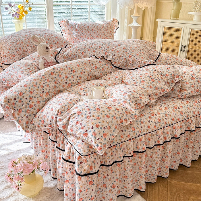 91家纺网 家纺一手货源 找家纺 优家居 2025新品水洗棉全夹棉床裙四件套韩版糯糯棉水洗皱皱纱床罩花边被套枕套直播爆款 陌上花开