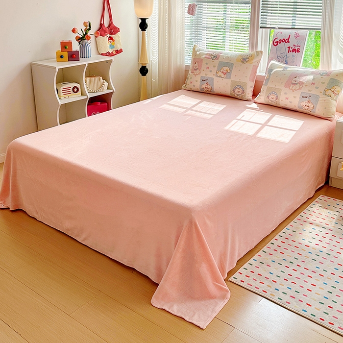 91家纺网 家纺一手货源 找家纺 西引力 2025新款亲肤舒适加厚牛奶绒印花四件套 动物乐园