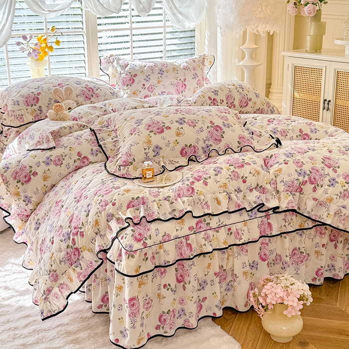 91家纺网 家纺一手货源 找家纺 优家居 2025新品水洗棉全夹棉床裙四件套韩版糯糯棉水洗皱皱纱床罩花边被套枕套直播爆款 紫雾花园