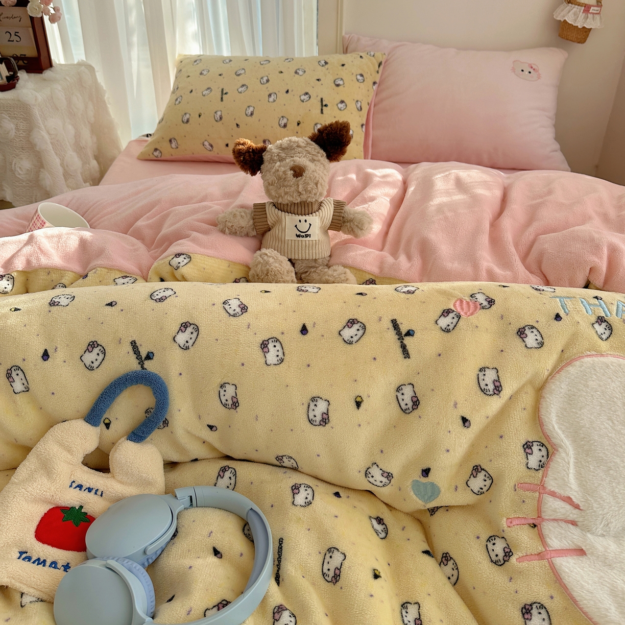 91家纺网 家纺一手货源 找家纺 顾里家纺 2025新款韩系兔毛贴布绣牛奶绒四件套 旺财猫咪