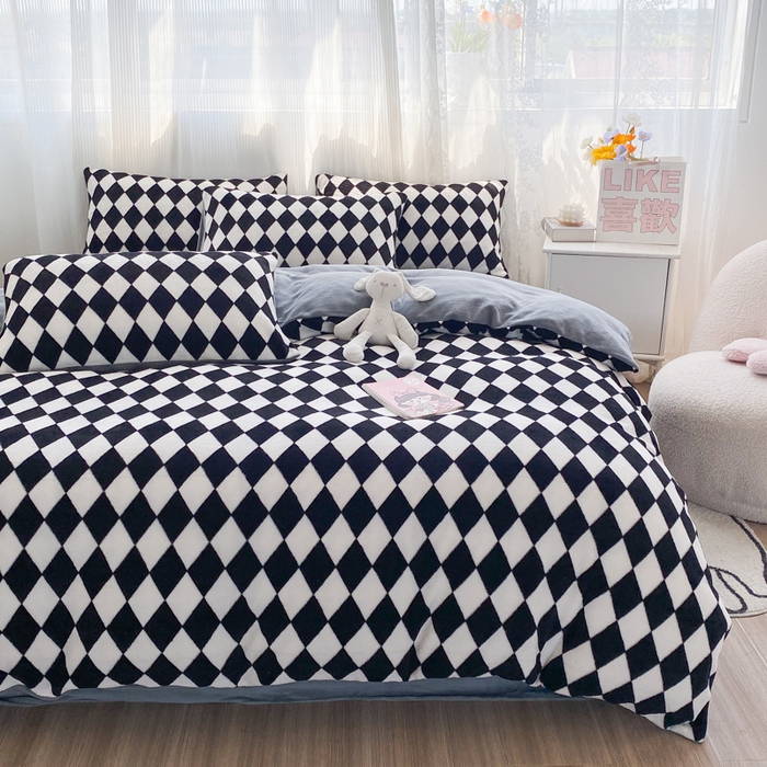 91家纺网 家纺一手货源 找家纺 西引力 2025新款亲肤舒适加厚牛奶绒印花四件套 格子