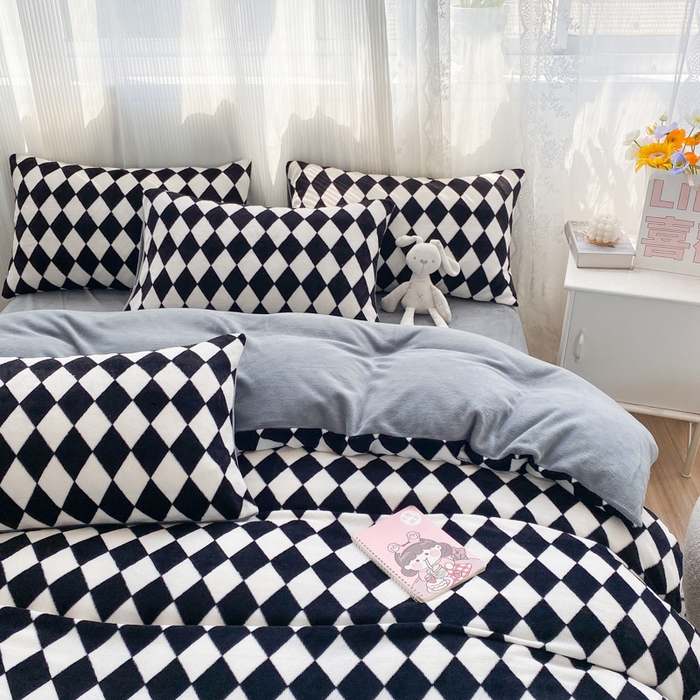 91家纺网 家纺一手货源 找家纺 西引力 2025新款亲肤舒适加厚牛奶绒印花四件套 格子