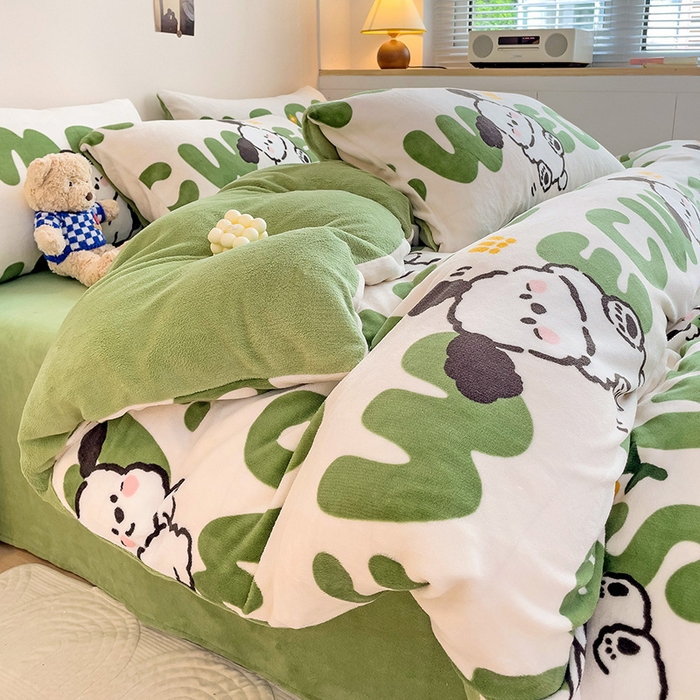 91家纺网 家纺一手货源 找家纺 西引力 2025新款亲肤舒适加厚牛奶绒印花四件套 欢乐萌宠