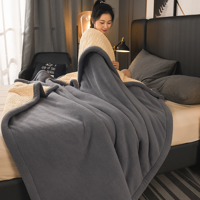 91家纺网 家纺一手货源 找家纺 印季家纺 2025秋冬新款三层夹棉立体舒棉绒毛毯毯子多功能盖毯 柠檬黄+灰