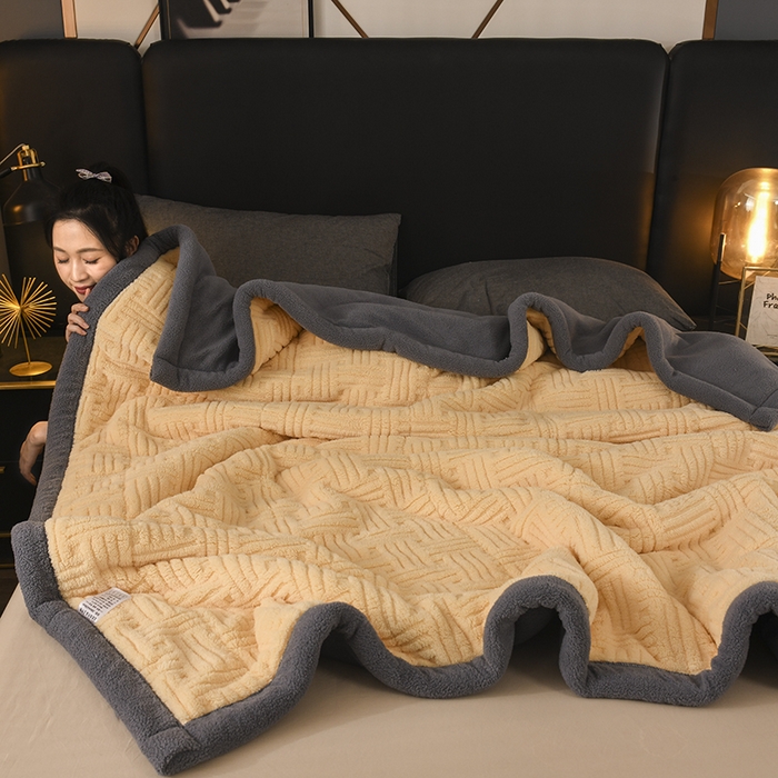 91家纺网 家纺一手货源 找家纺 印季家纺 2025秋冬新款三层夹棉立体舒棉绒毛毯毯子多功能盖毯 柠檬黄+灰